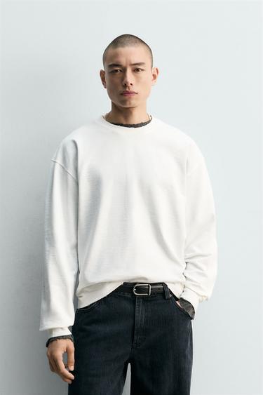 Zara RIPPED EFFECT STRUCTURED T-SHIRT - White