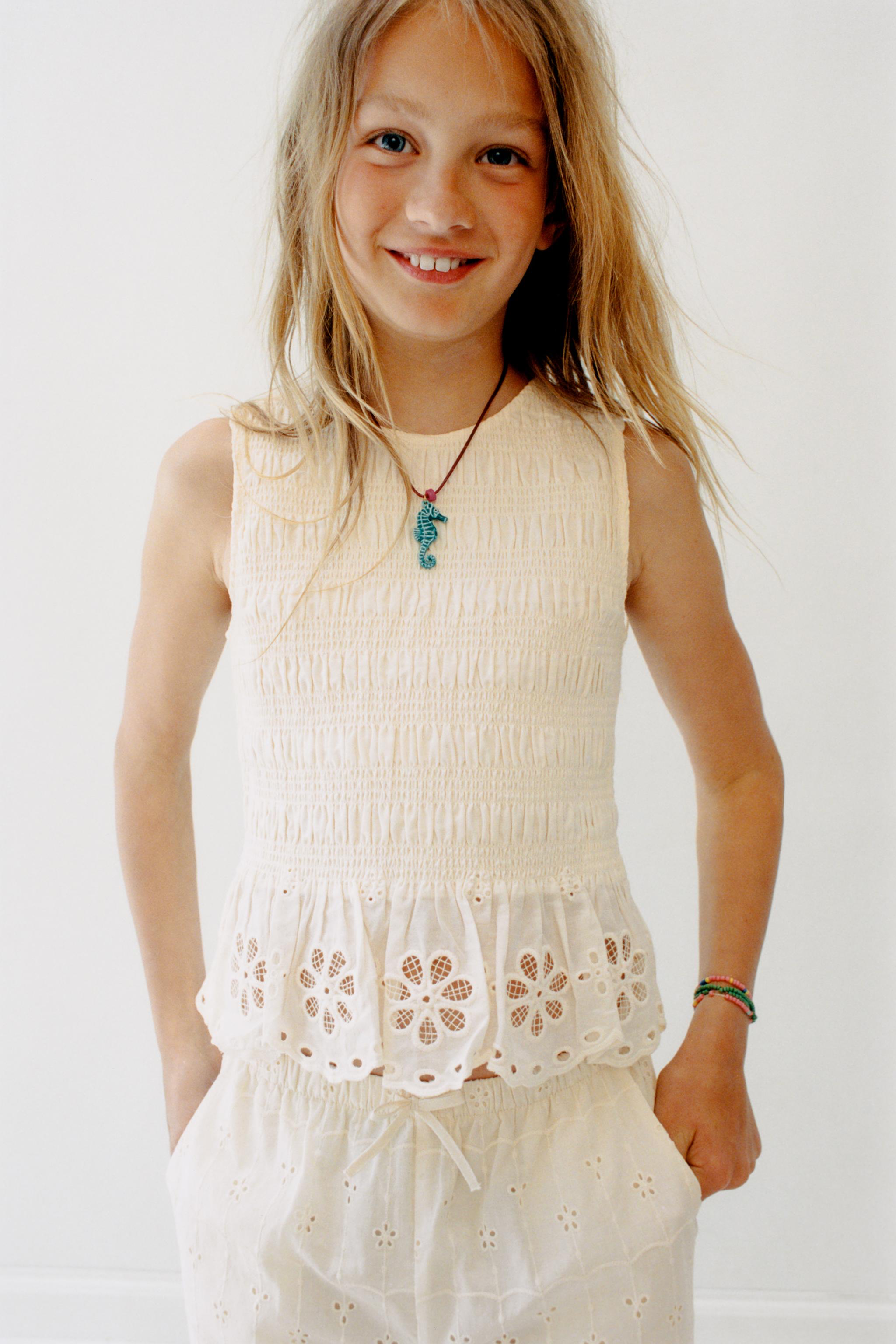 SCHIFFLY ELASTICIZED TOP