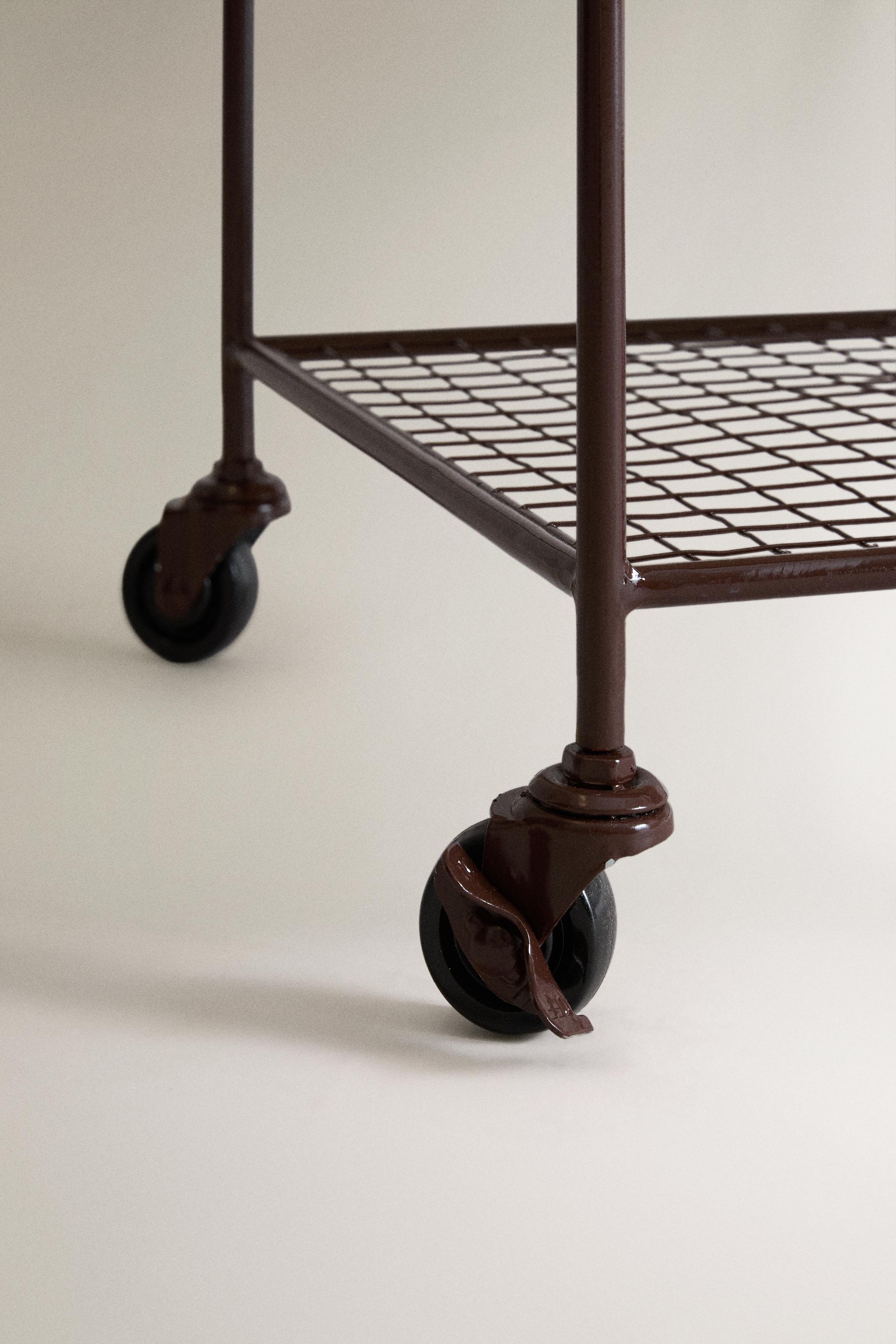 KIDS’ COAT RACK WITH WHEELS