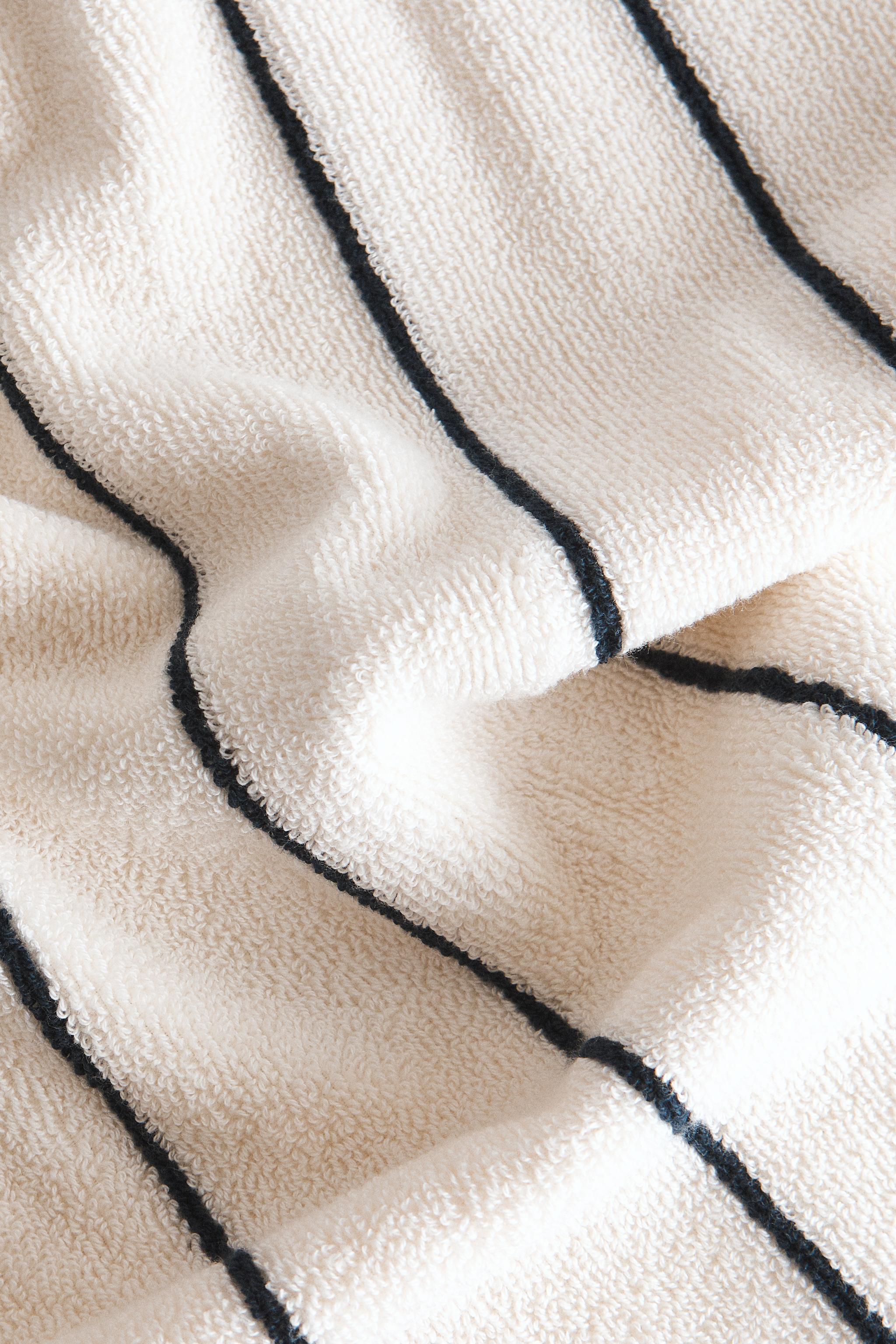 REGULAR STRIPE BATH TOWEL