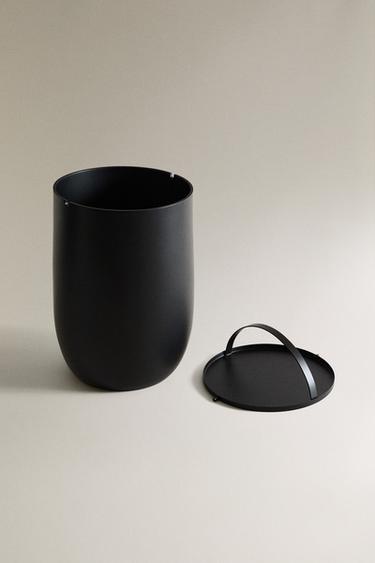 BLACK RESIN BATHROOM CAN — Black 2