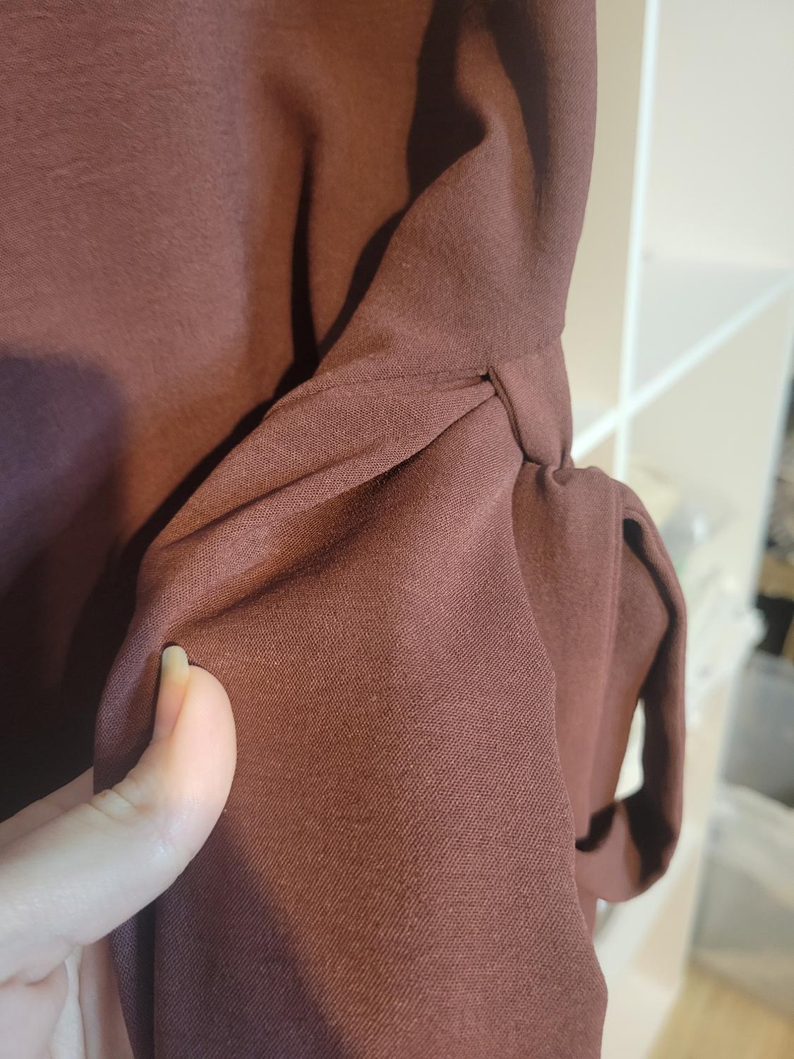 FLOWY MIDI DRESS - Image 2