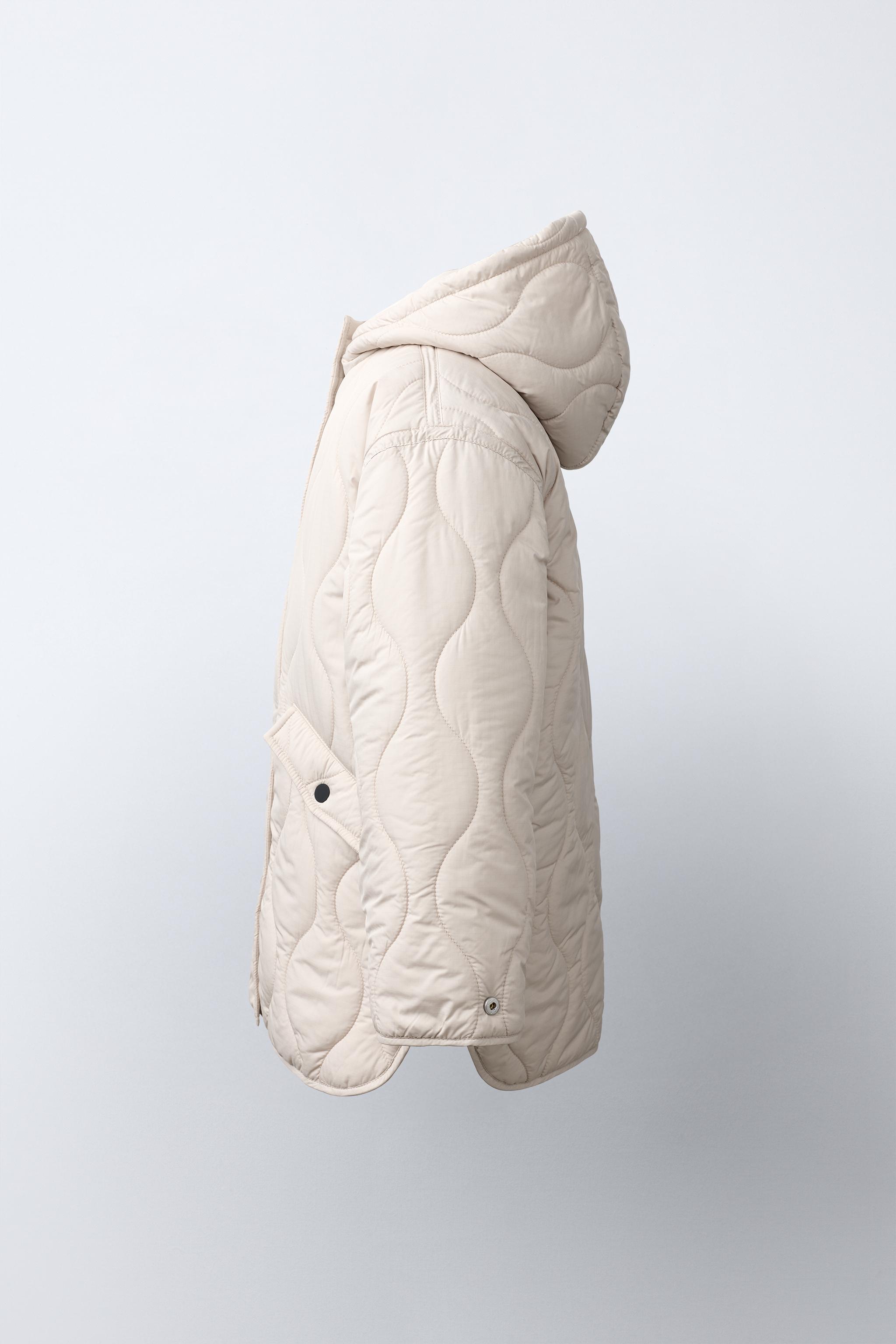 WATER-REPELLENT HOODED QUILTED JACKET