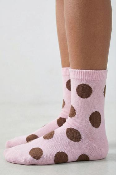 LOT DE TROIS CHAUSSETTES LONGUES À RAYURES ET À POIS - Jaune de Zara - Image 6