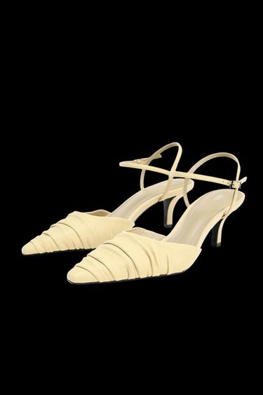 LEDERPUMPS MIT RAFFUNGEN - Hellgelb von Zara