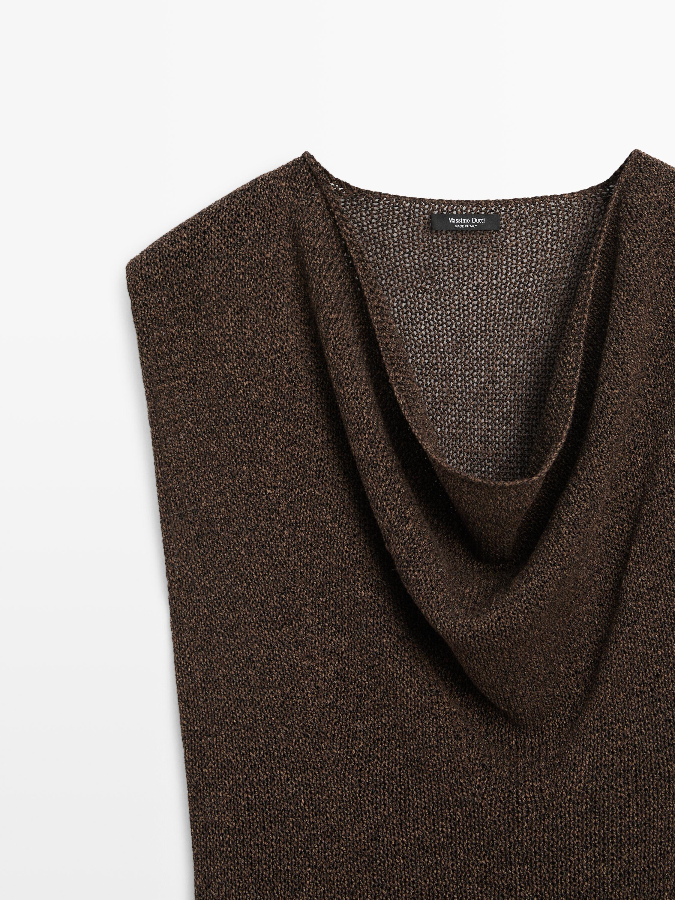 Top asymétrique à col drapé