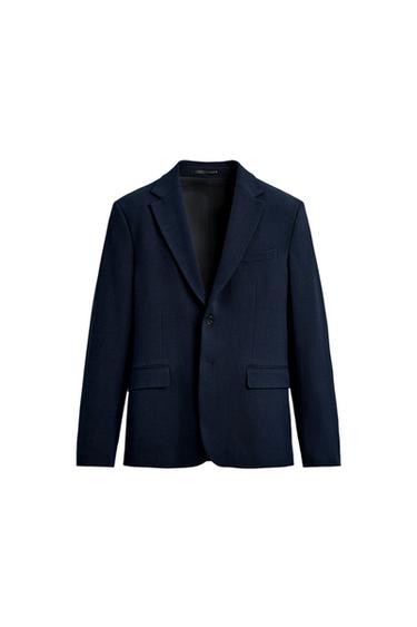 Front view of a navy slim fit blazer featuring notched lapels, button fastening, a welt pocket on the chest and flap pockets at the hip.