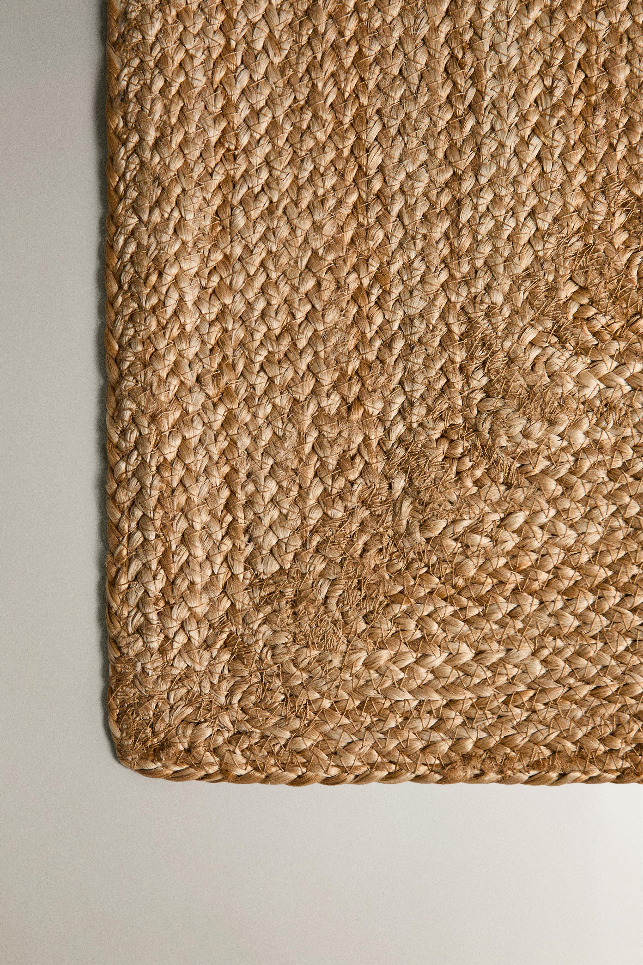 RECTANGULAR JUTE AREA RUG
