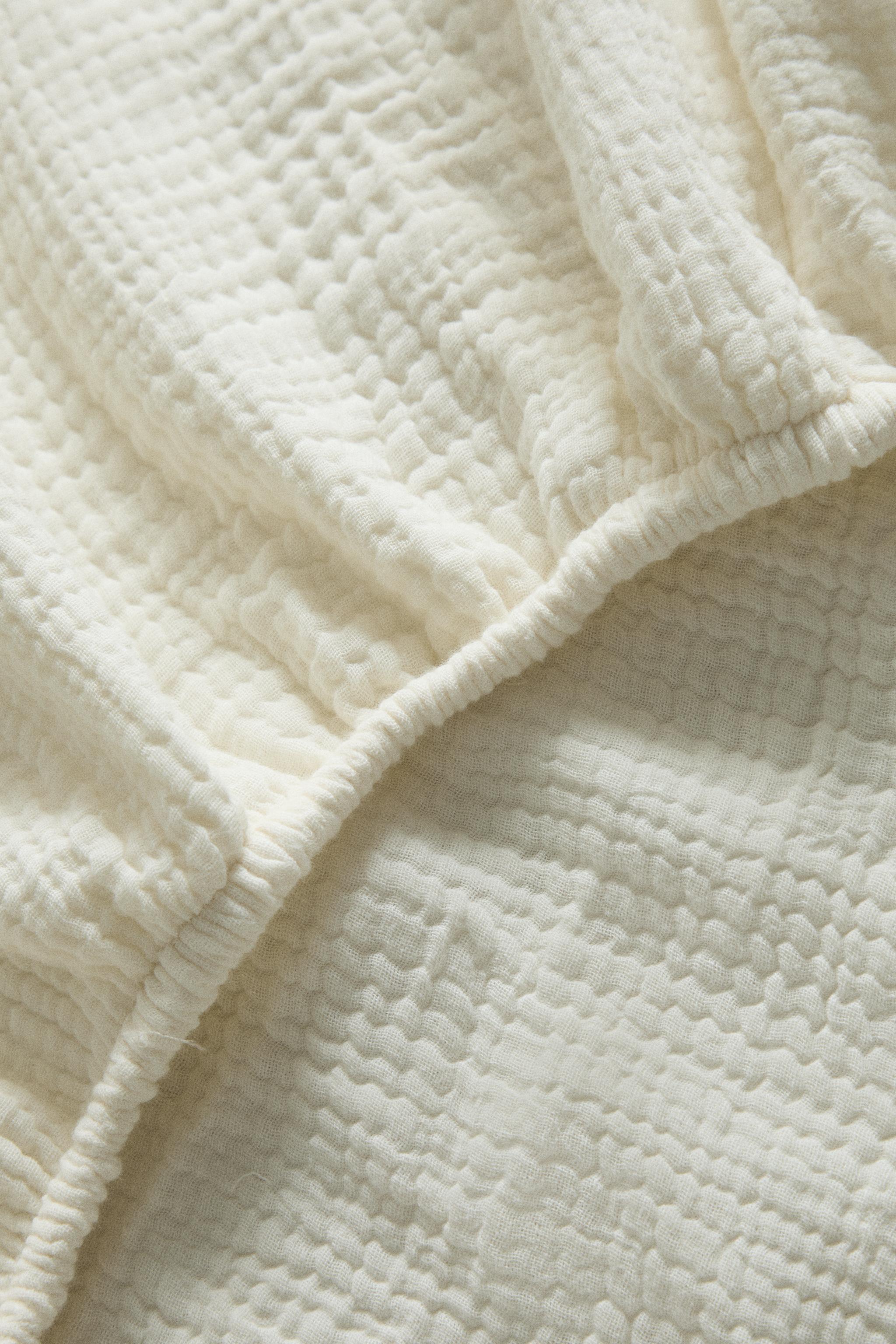 CHIFFON FITTED SHEET