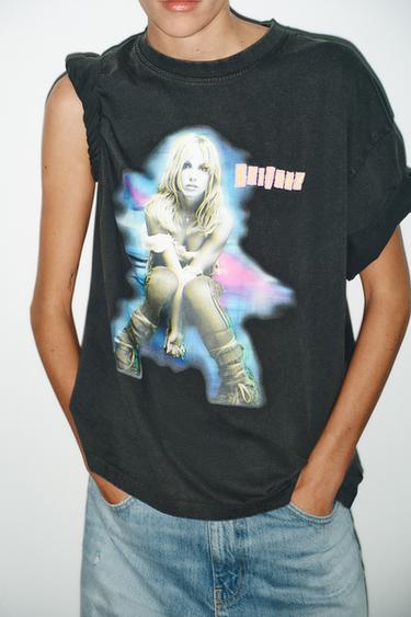 T-SHIRT EFFET DÉLAVÉ BRITNEY SPEASRS© - Gris anthracite de Zara - Image 4
