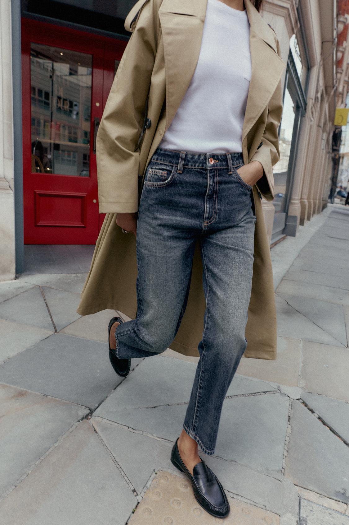 Z.05 RIGID HIGH-WAIST MOM JEANS