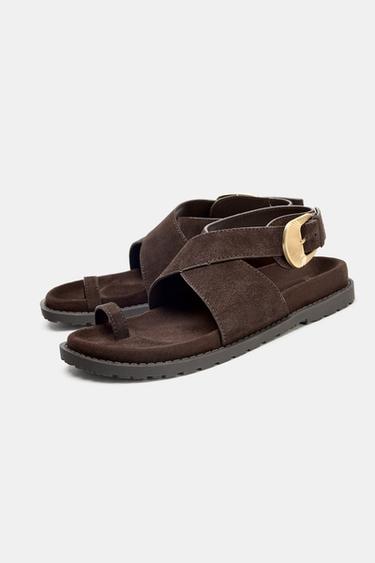 SANDALES ENTREDOIGT À BOUCLE EN DAIM - Marron de Zara - Image 4