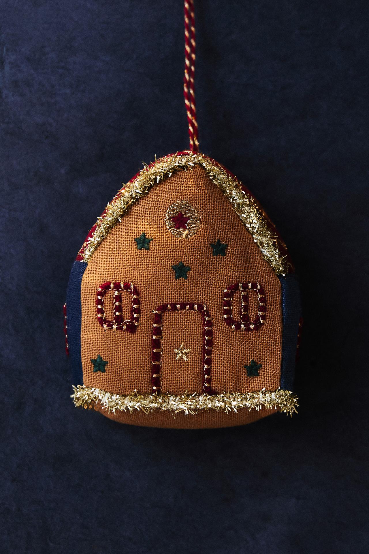 HOUSE CHRISTMAS TREE DECORATION — Multicolored