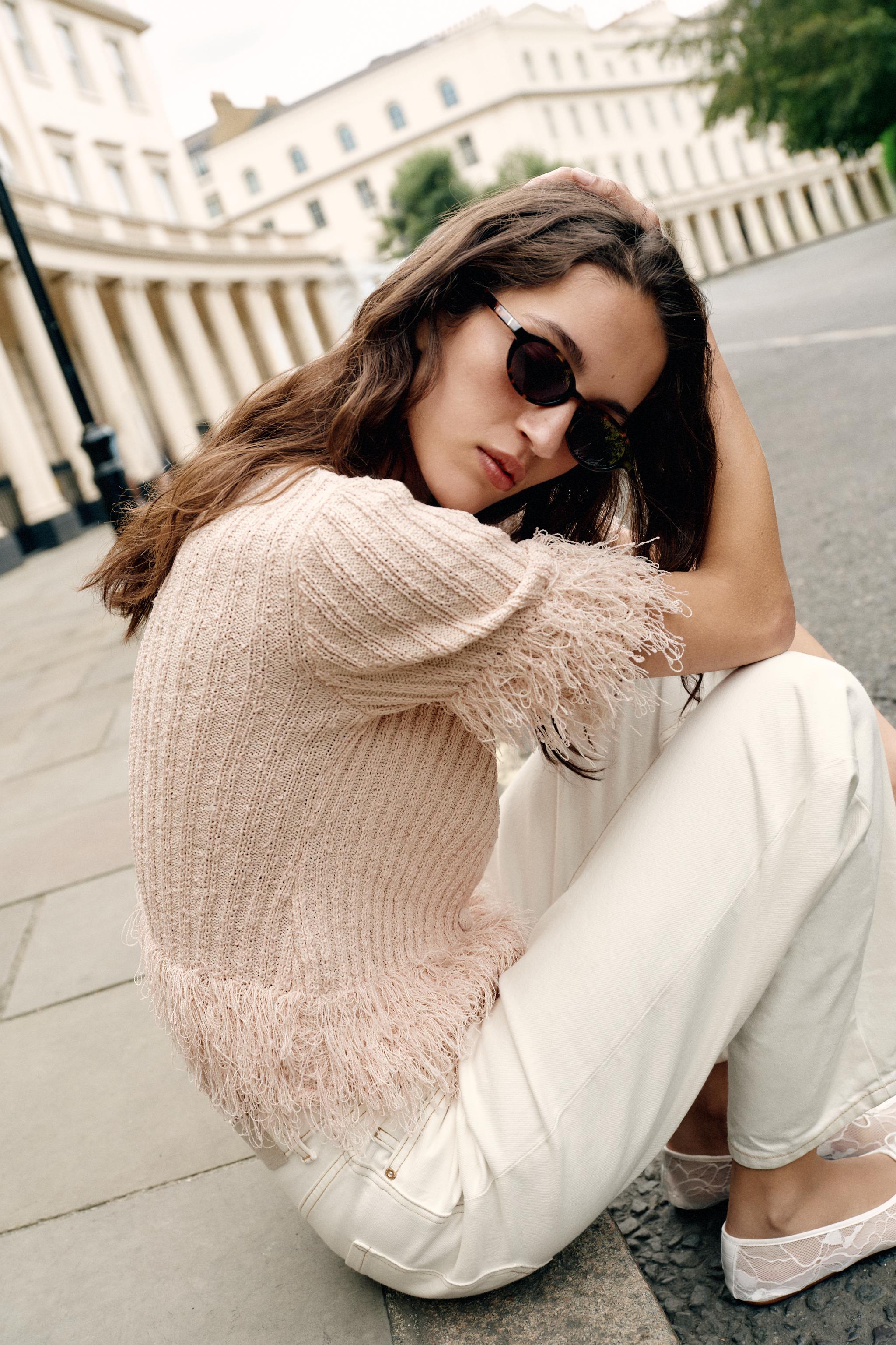 GILET EN MAILLE À FRANGES