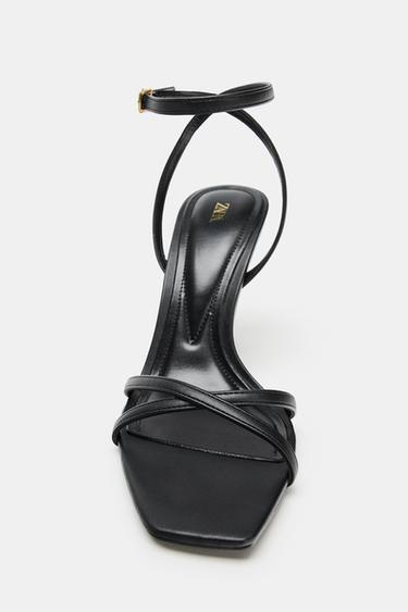 SANDALES À TALONS ET BRIDES CROISÉES - Noir de Zara - Image 4