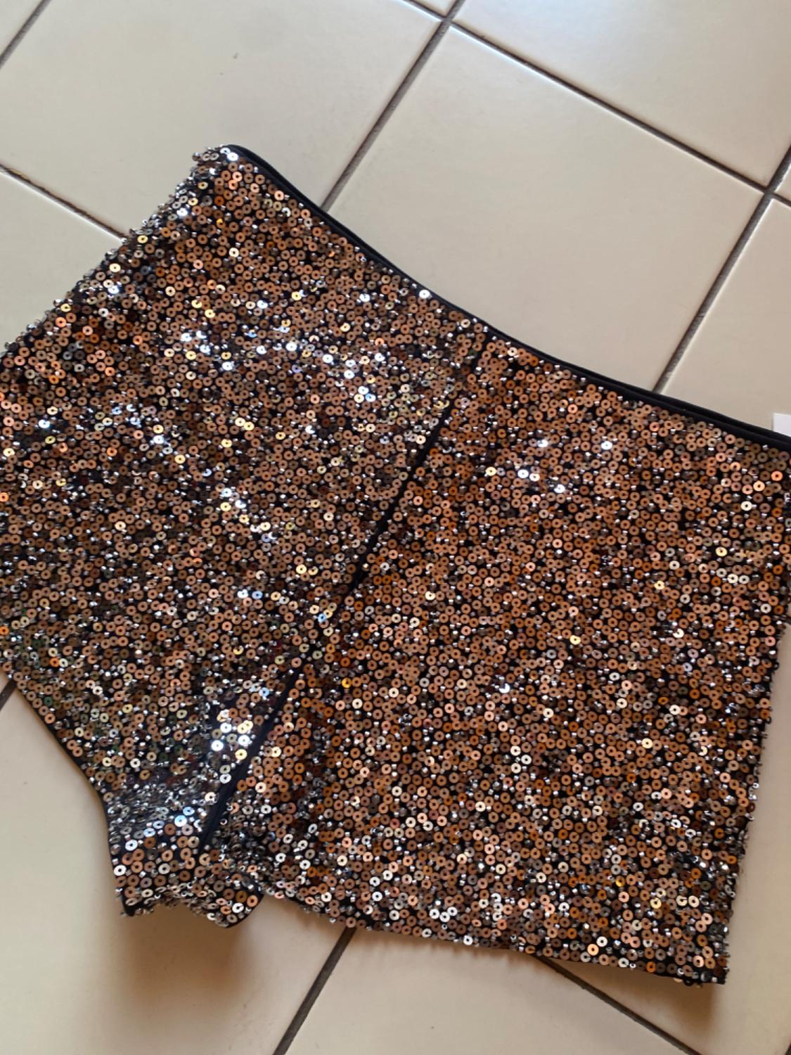 MINI SEQUIN SHORTS - Image 7