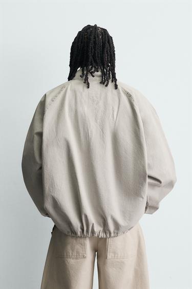 ZIP-UP POUCH POCKET SWEATSHIRT - Ecru by Zara - Image 2