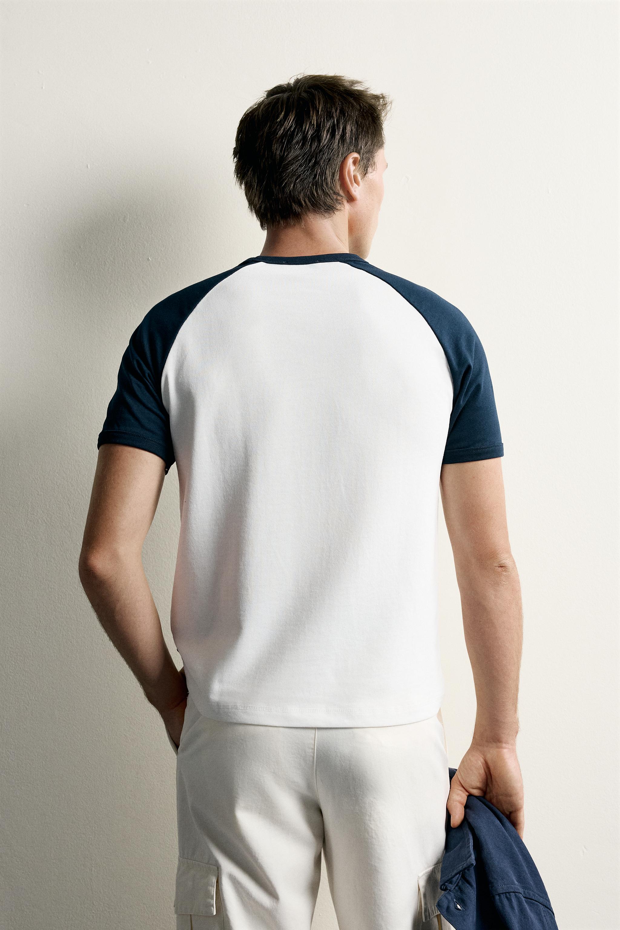 COLOR BLOCK RELAXED FIT T-SHIRT