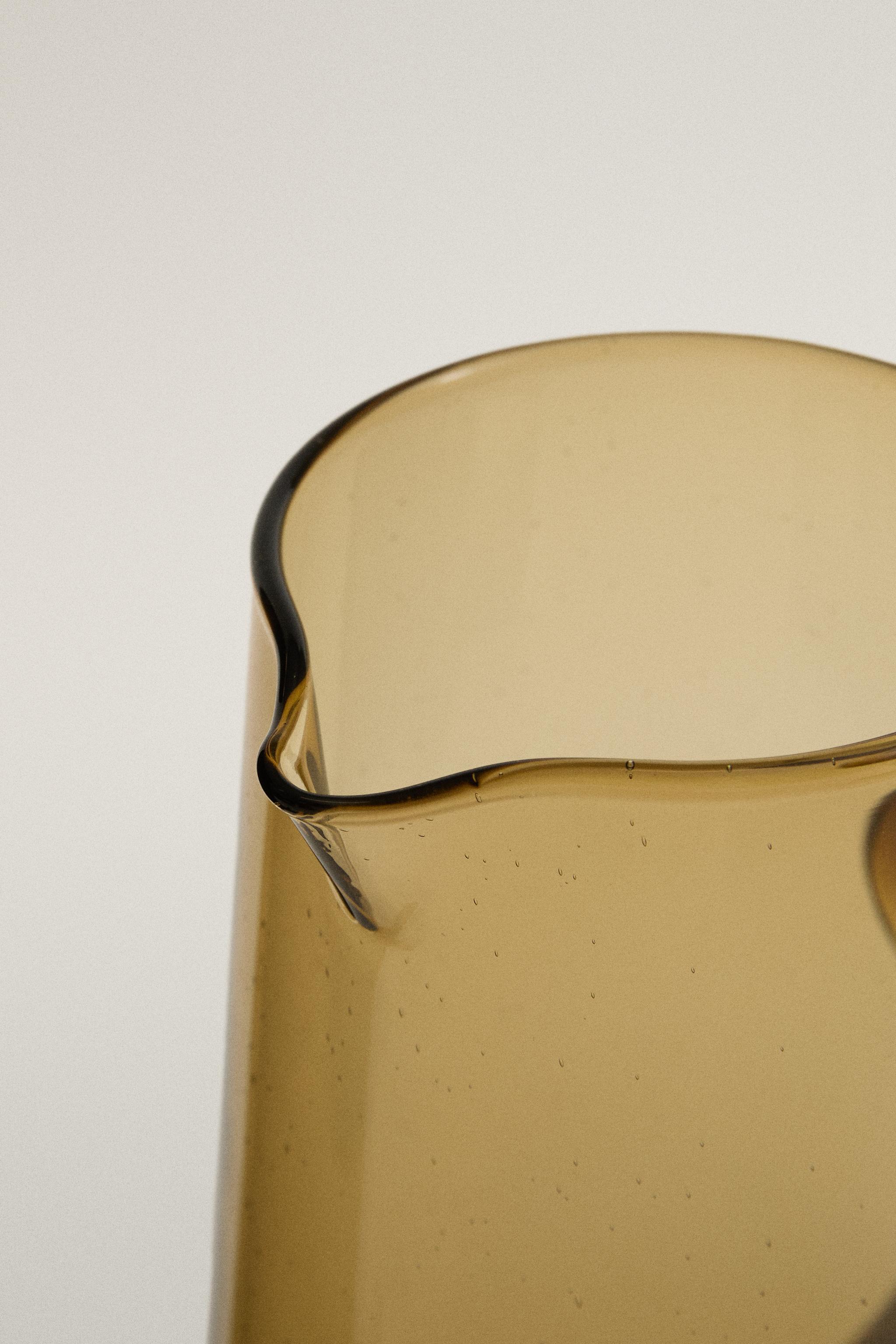 BUBBLE GLASS PITCHER