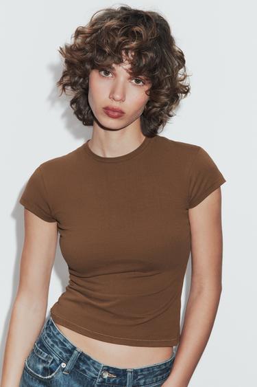 SLIM FIT SHORT SLEEVE T-SHIRT - Brown by Zara