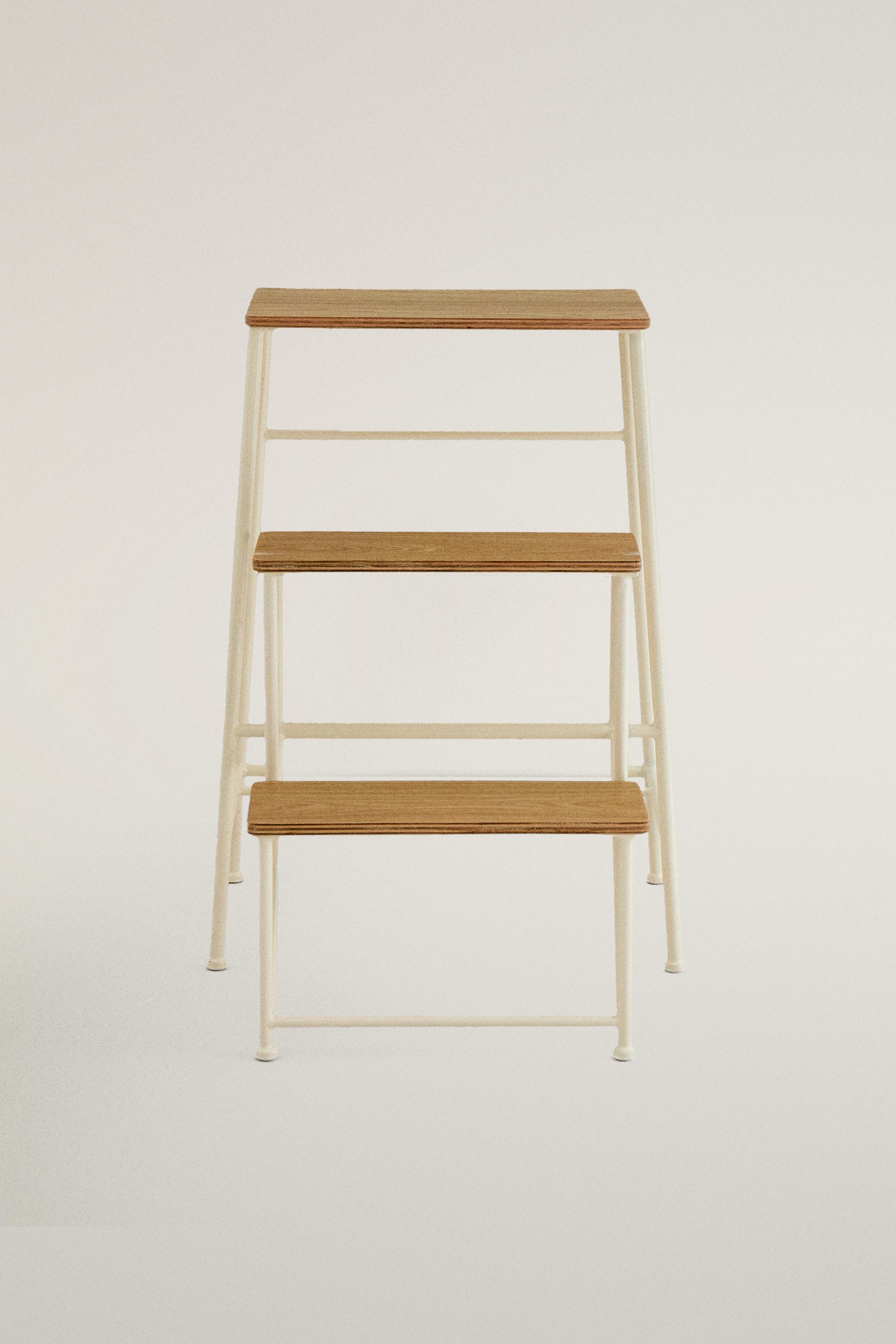 THREE-STEP WOOD AND IRON STOOL
