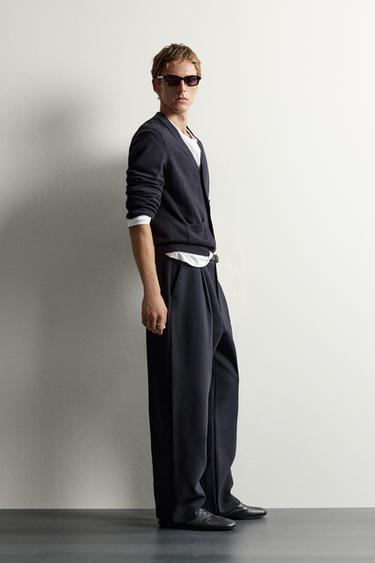 PANTALON COUPE DÉCONTRACTÉE À PLIS - rayures de Zara - Image 3