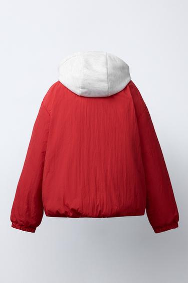 BLOUSON REMBOURRÉ À CAPUCHE EN MOLLETON - Rouge de Zara - Image 3