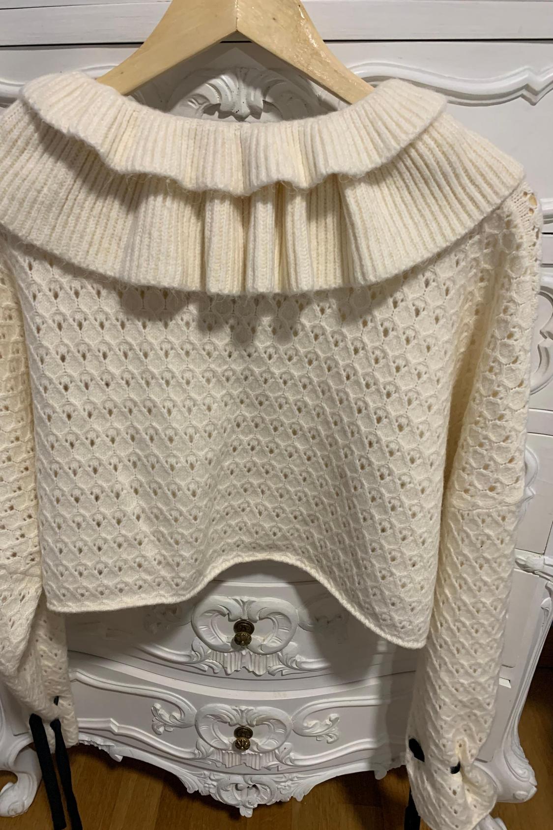 KNIT SWEATER WITH RUFFLE TRIMS - Image 3