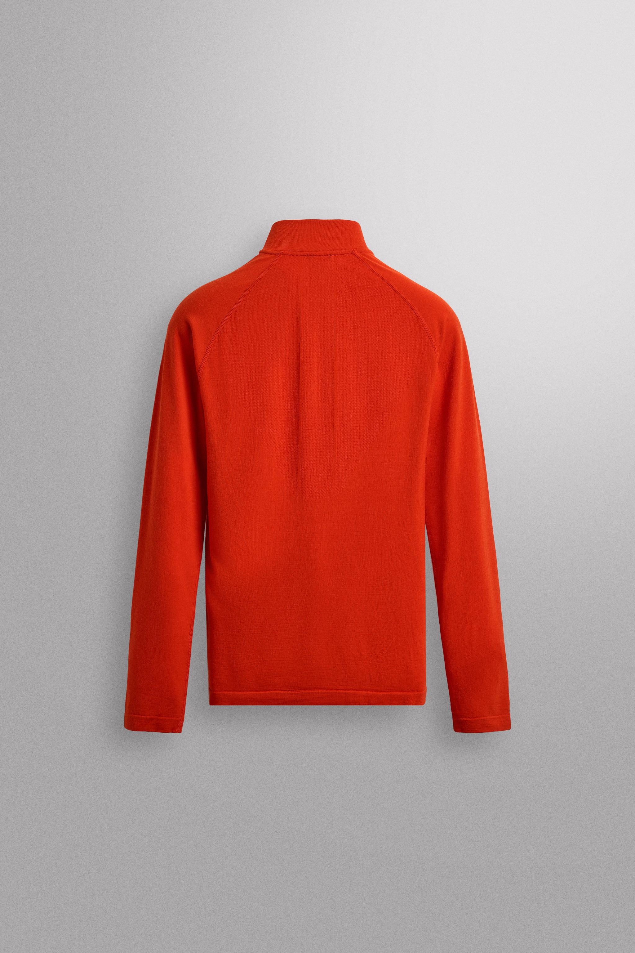 COMPRESSION QUARTER-ZIP SKI T-SHIRT - Mid-green | ZARA United States