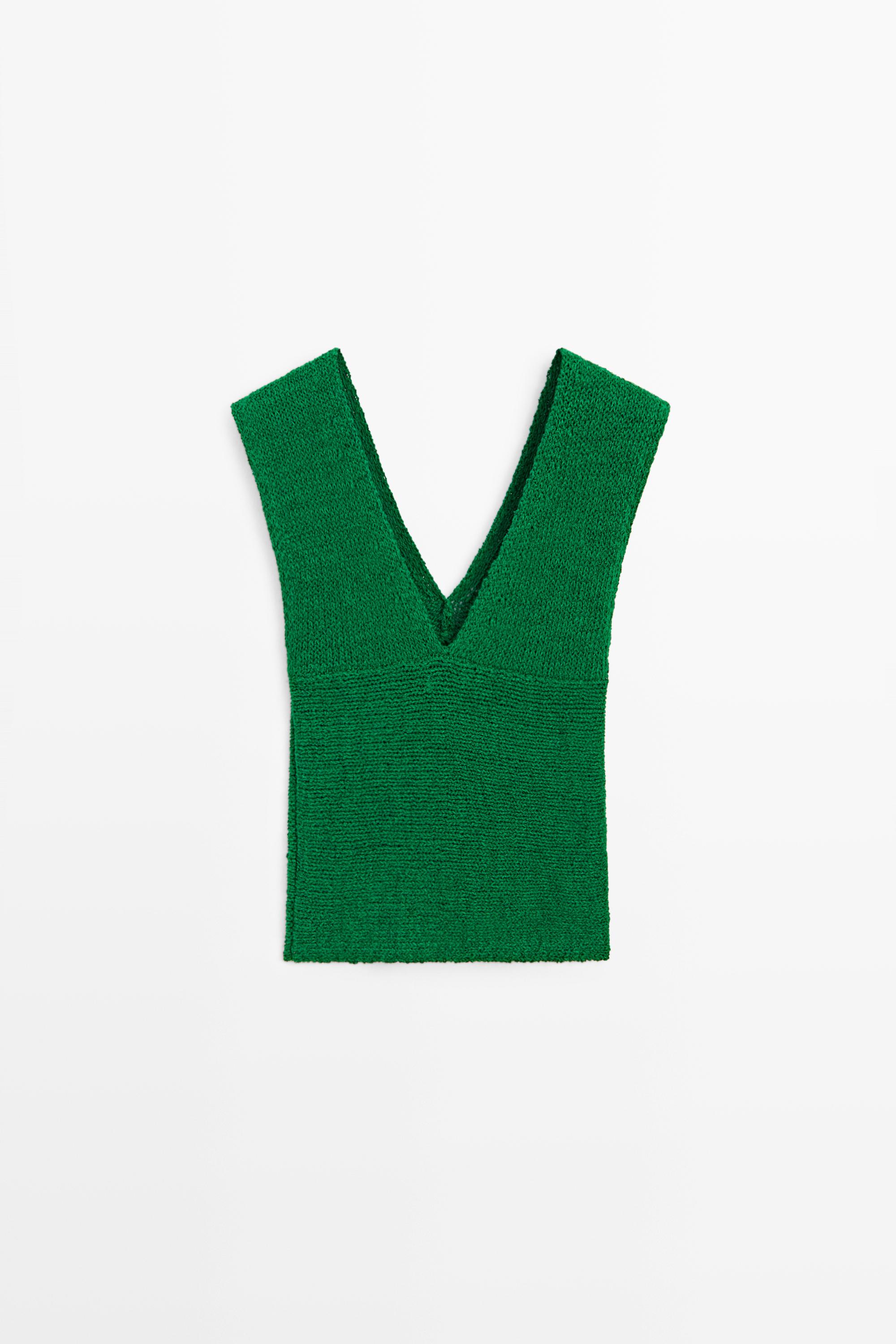 Cotton blend V-neck knit top