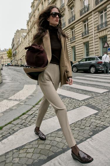 БРЮКИ С ВЫСОКОЙ ПОСАДКОЙ — БЕЖЕВЫЙ от Zara