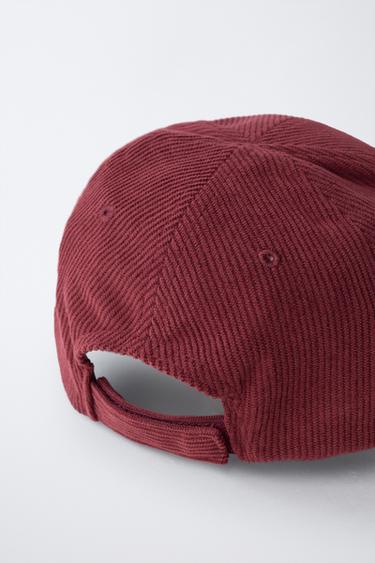 CASQUETTE EN VELOURS CÔTELÉ INITIALE - Bordeaux de Zara - Image 2