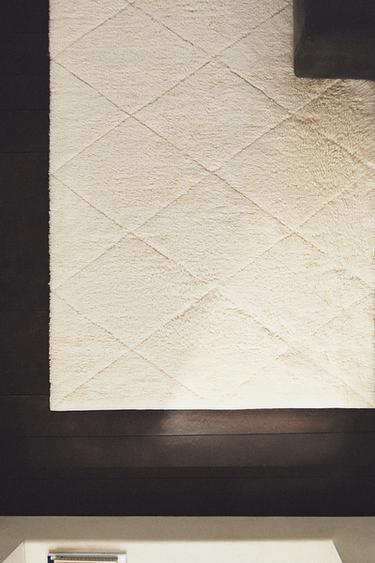 GEOMETRIC DESIGN WOOL RUG - Ecru by Zara