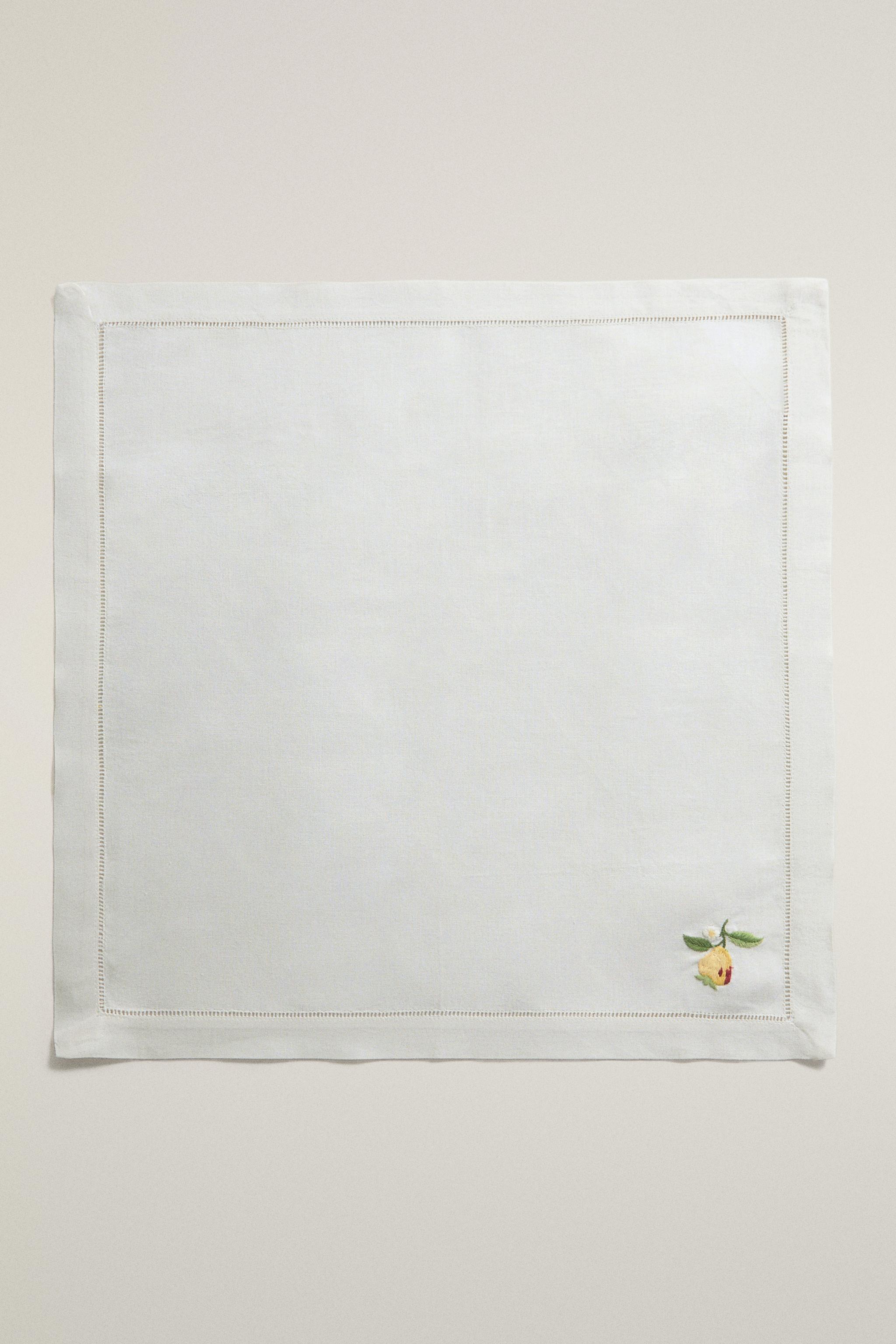 FRUIT EMBROIDERED NAPKINS (PACK OF 2)