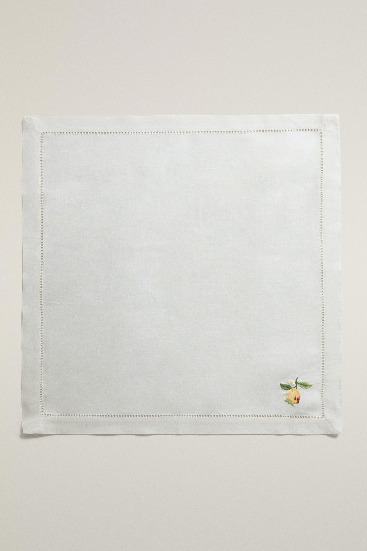 FRUIT EMBROIDERED NAPKINS (PACK OF 2) — Ecru