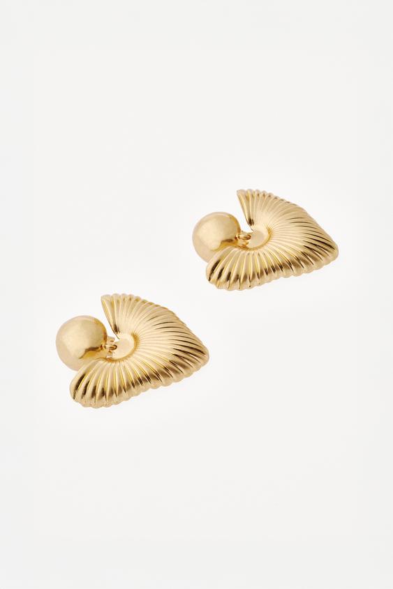 WILLY CHAVARRIA X ZARA MAXI HEART BUTTON EARRINGS from Zara - $39.90