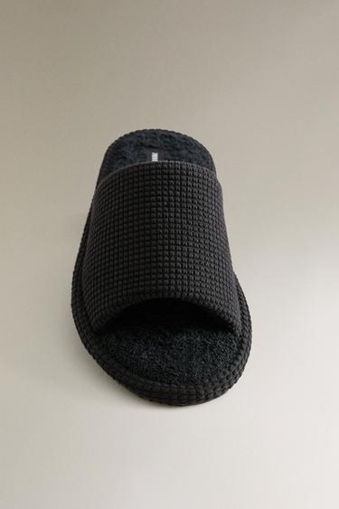 CHAUSSONS OUVERTS TISSU ÉPONGE SALLE DE BAIN - Noir de Zara - Image 4
