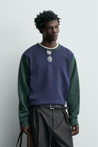 سويت شيرت Crewneck بتصميم Color Block - أسود / أخضر الخاص بـ Zara