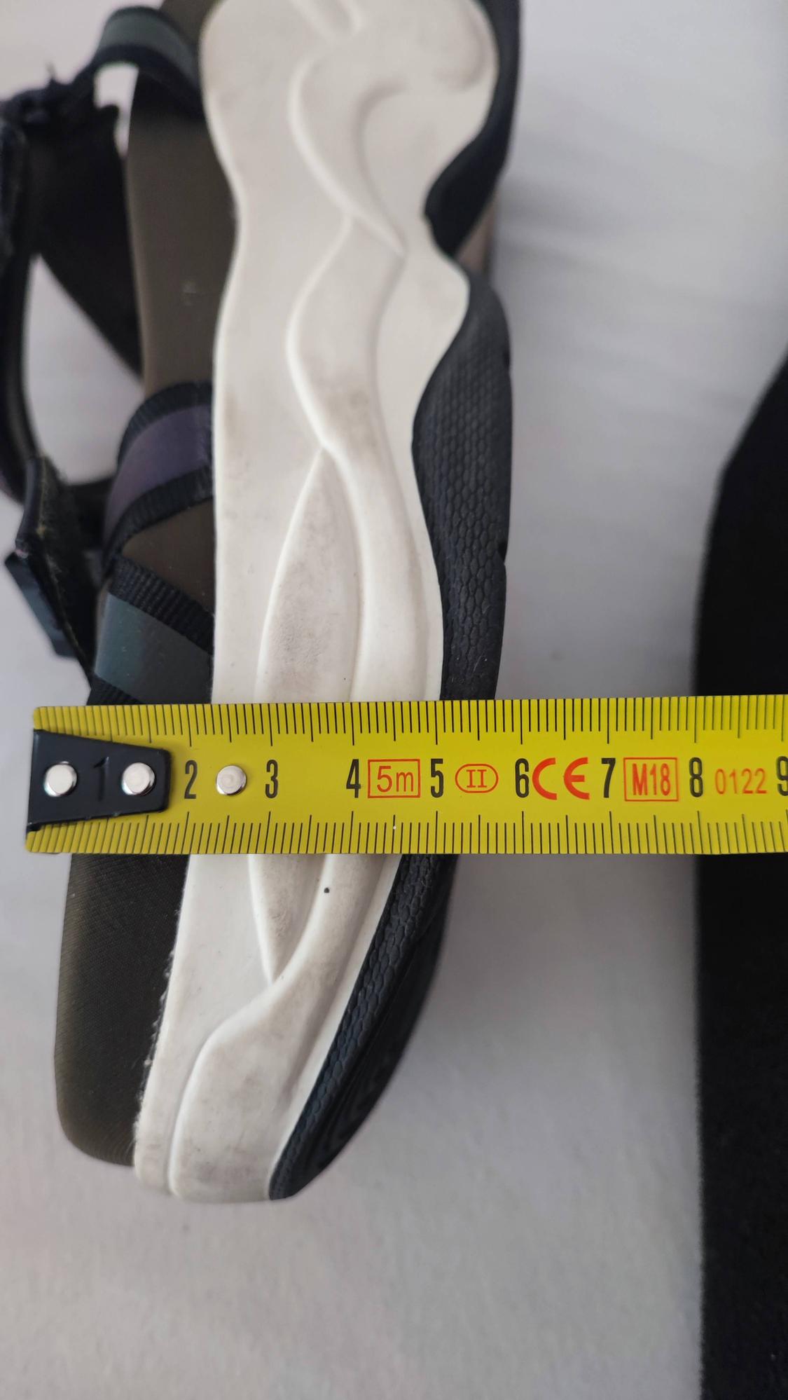 SANDALIAS DEPORTIVAS CHUNKY - Image 10