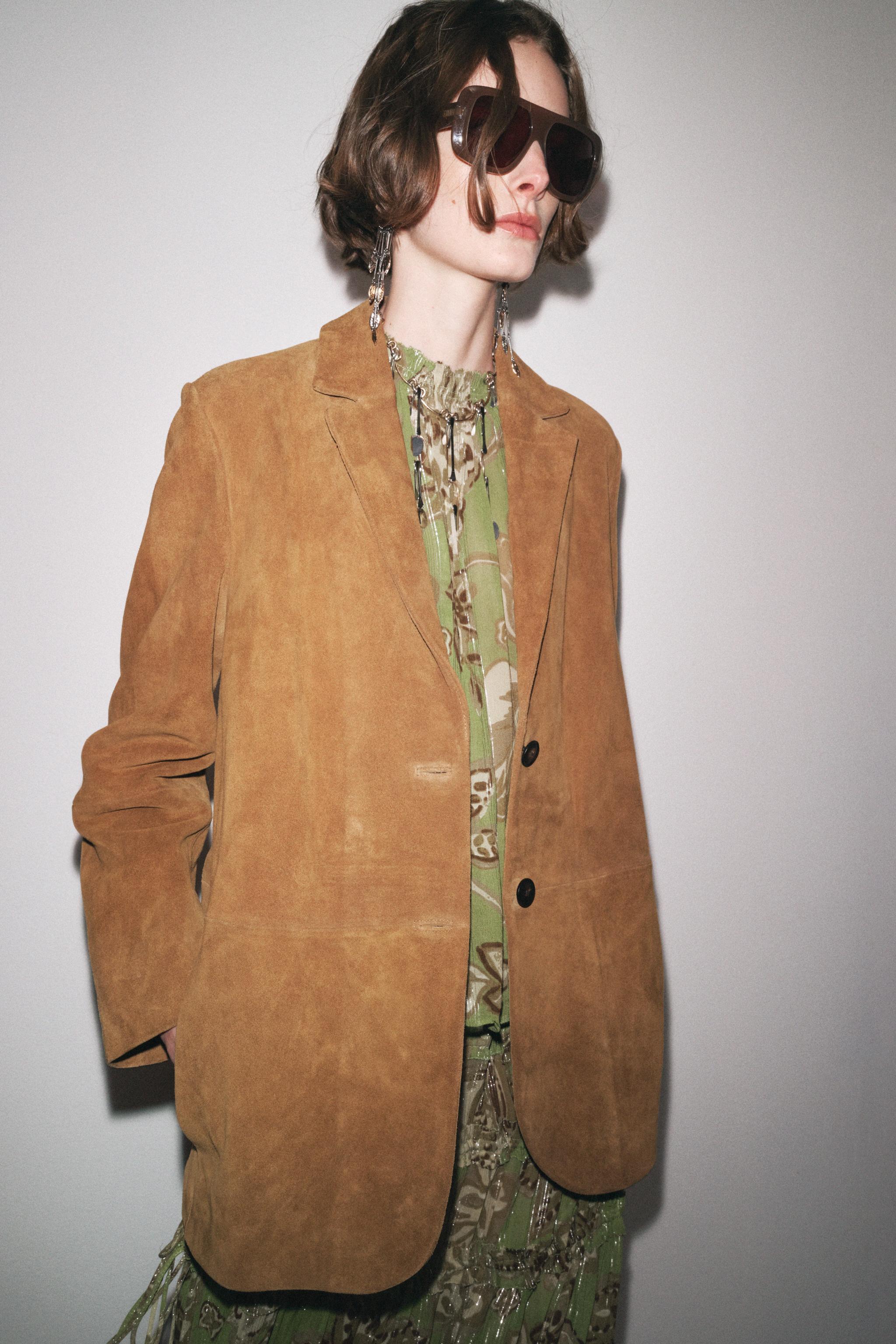 ZARA BLAZER 100%レザー ZW COLLECTION LIMITED EDITION ZW COLLECTION LIMITED EDITION 100% LEATHER BLAZER - Sand