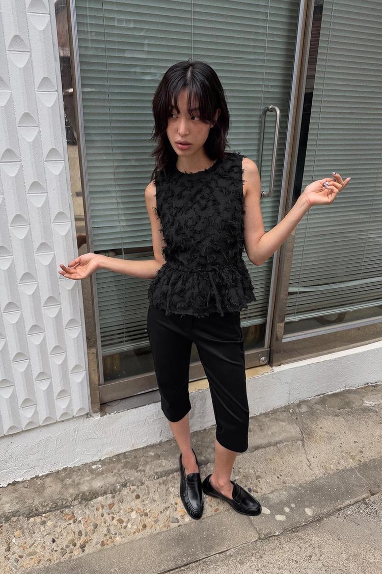 FRAYED PEPLUM BLOUSE