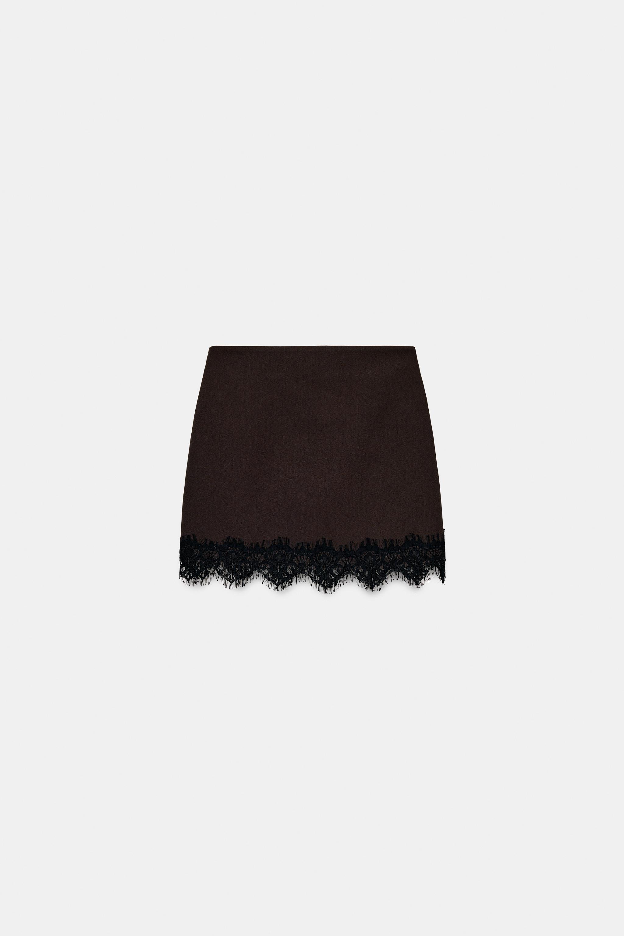 JUPE-PANTALON À BAS DENTELLE