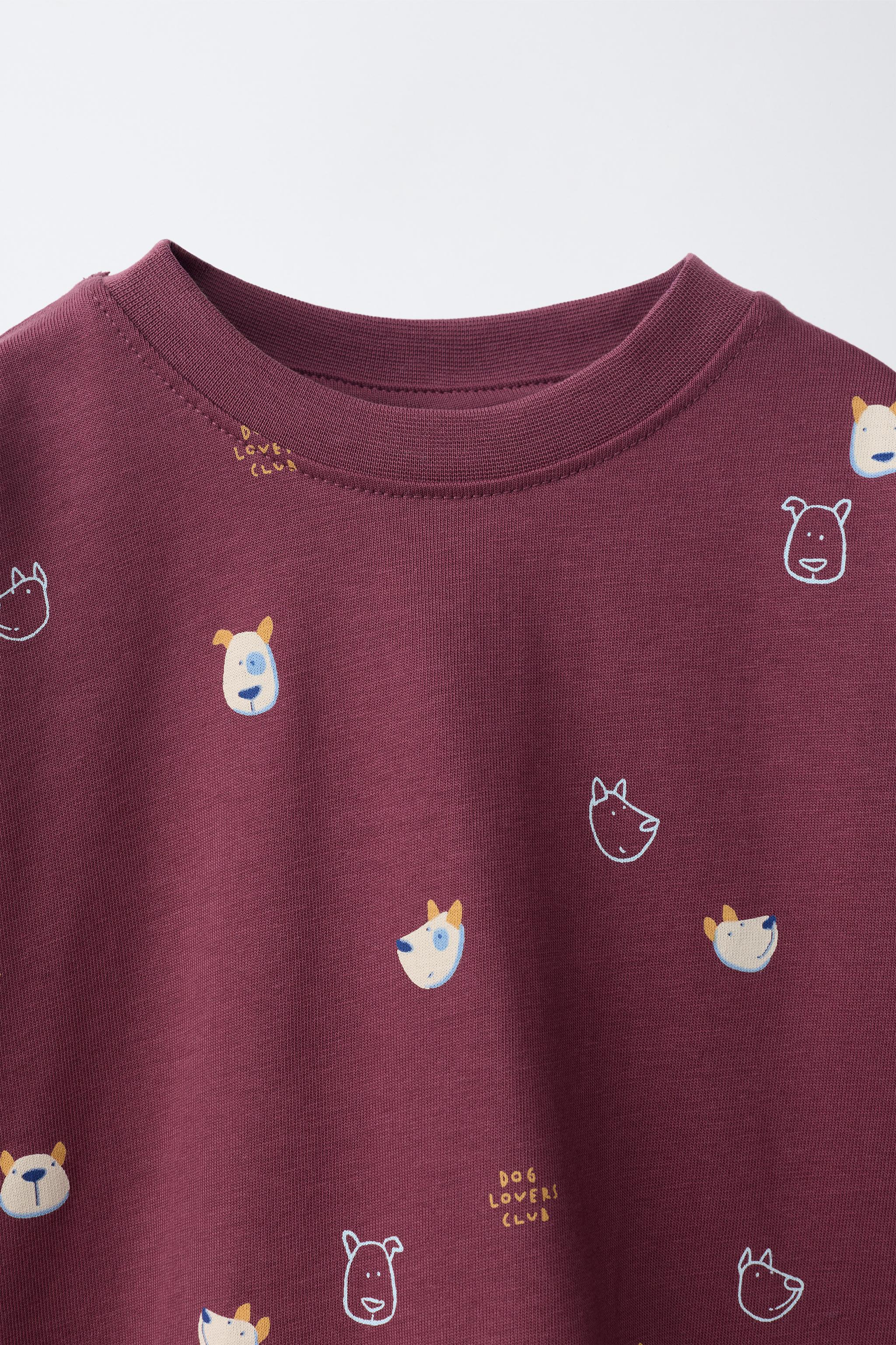 T-SHIRT À IMPRIMÉ CHIOTS