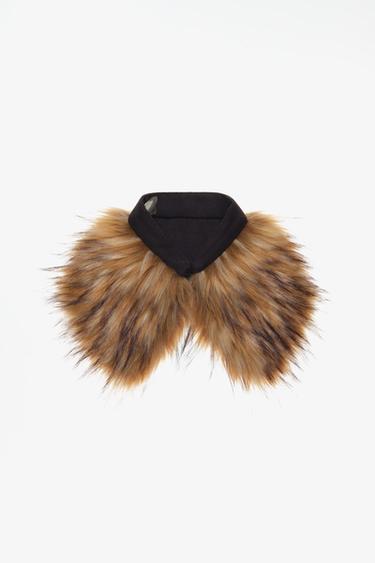 LIMITED EDITION FAUX FUR COLLAR — Light brown 1