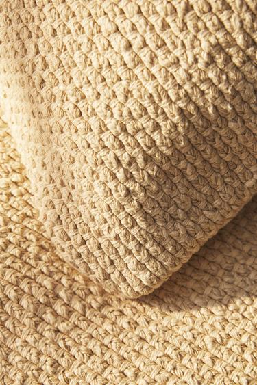 HOUSSE DE COUSSIN TRESSÉE - Beige clair de Zara - Image 5