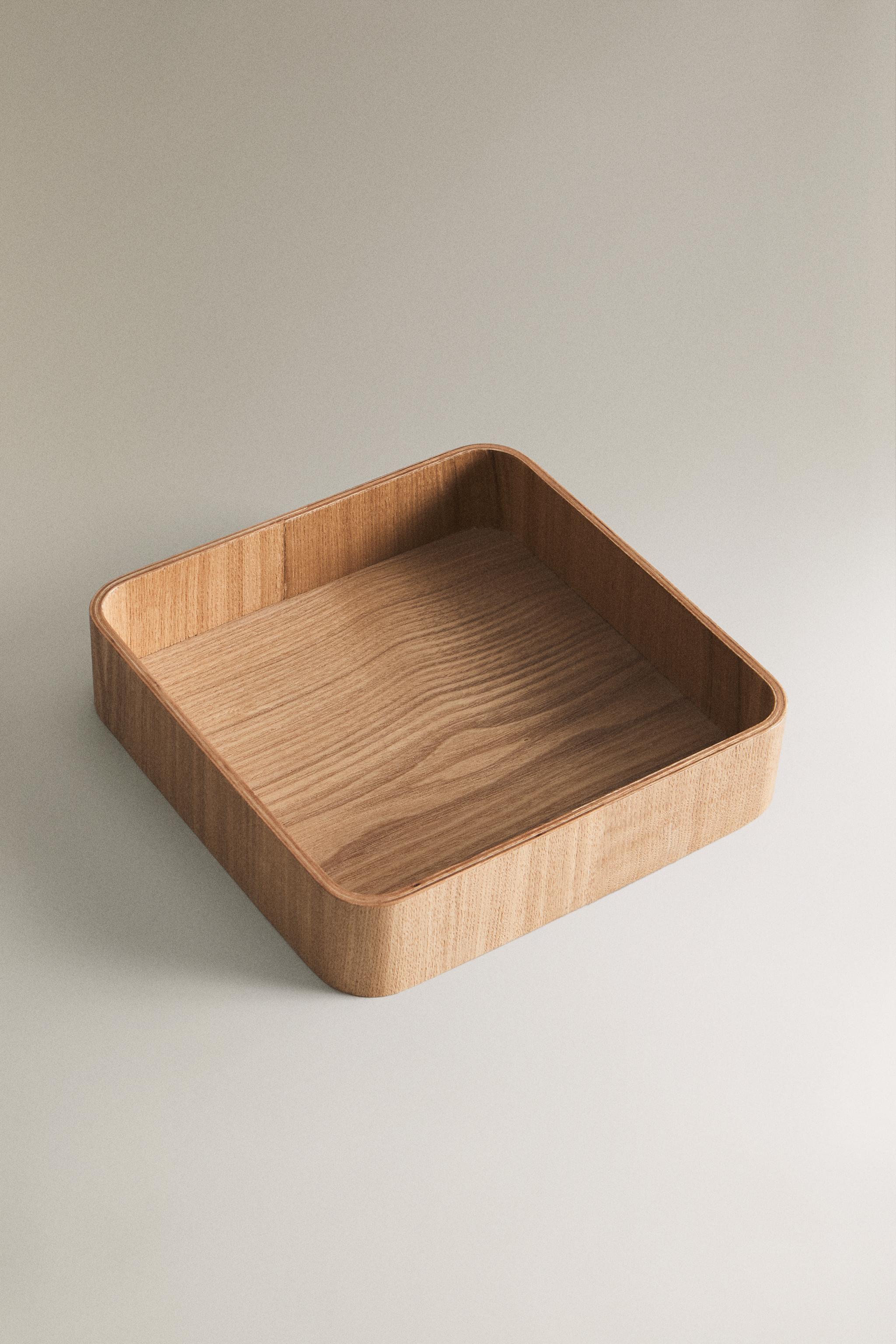 WOODEN NAPKIN HOLDER — Light beige