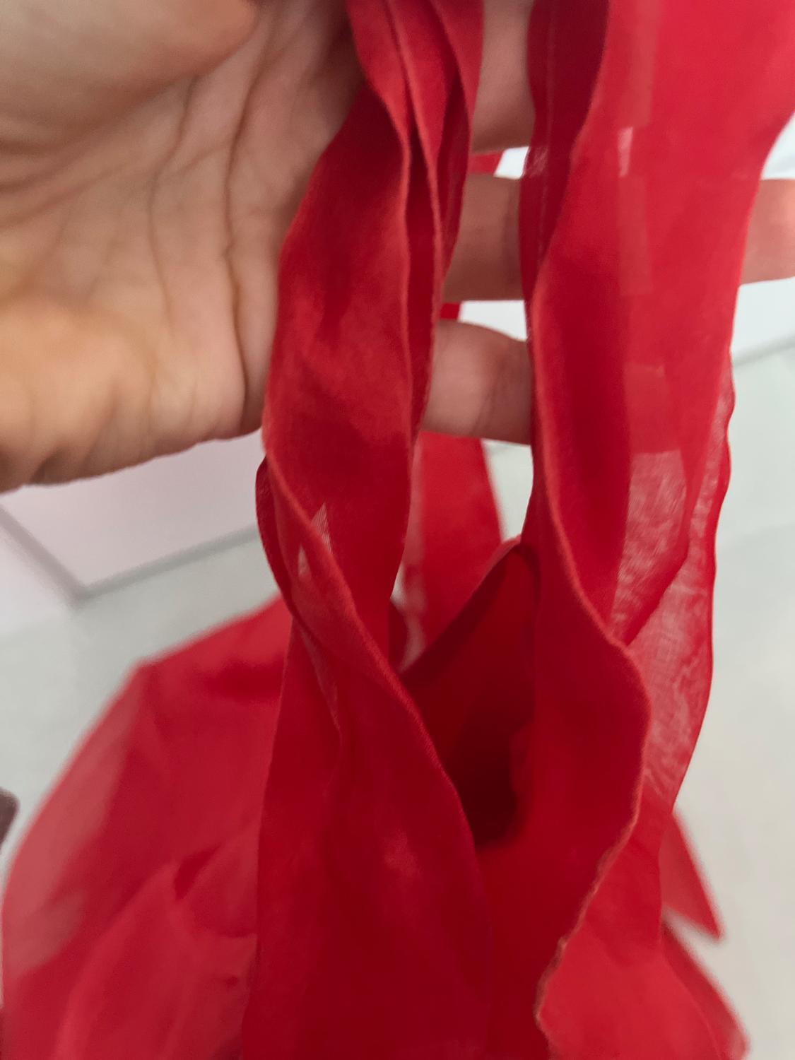 SLEEVELESS SILK TOP IN RED - Image 6