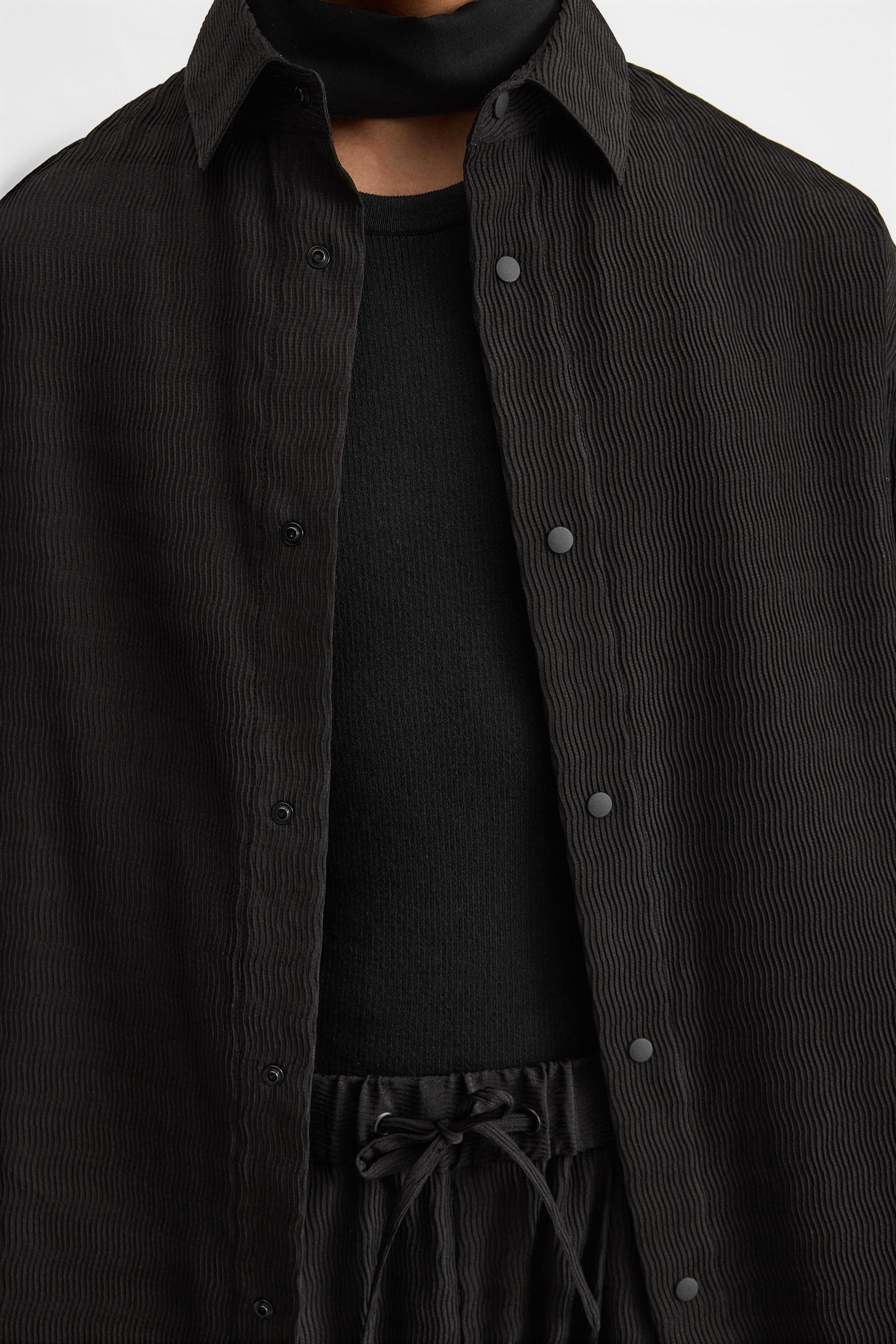 エンボス加工シャツ - ブラック | ZARA Japan / 日本