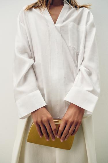 Zara METAL CLUTCH BAG - Gold