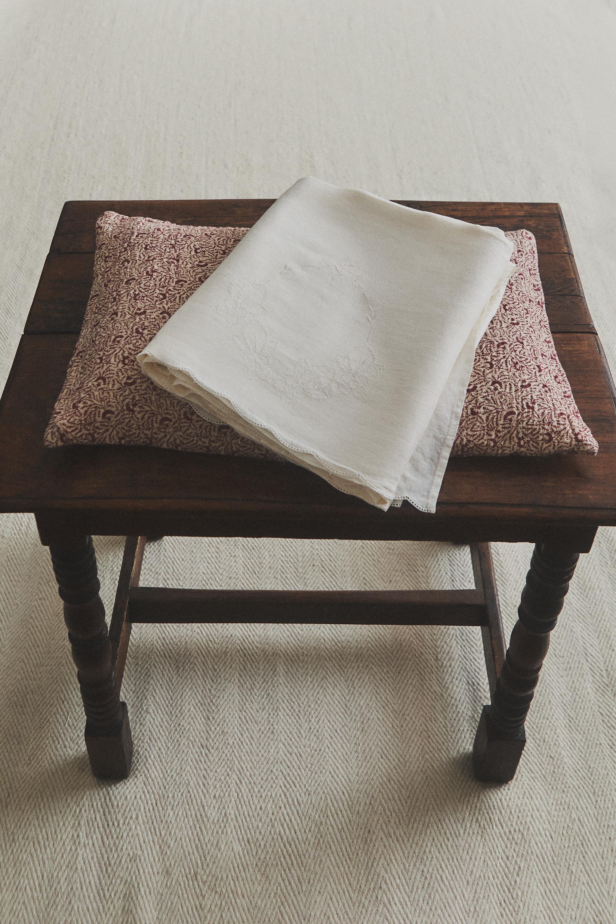 FADED LINEN FLAT SHEET